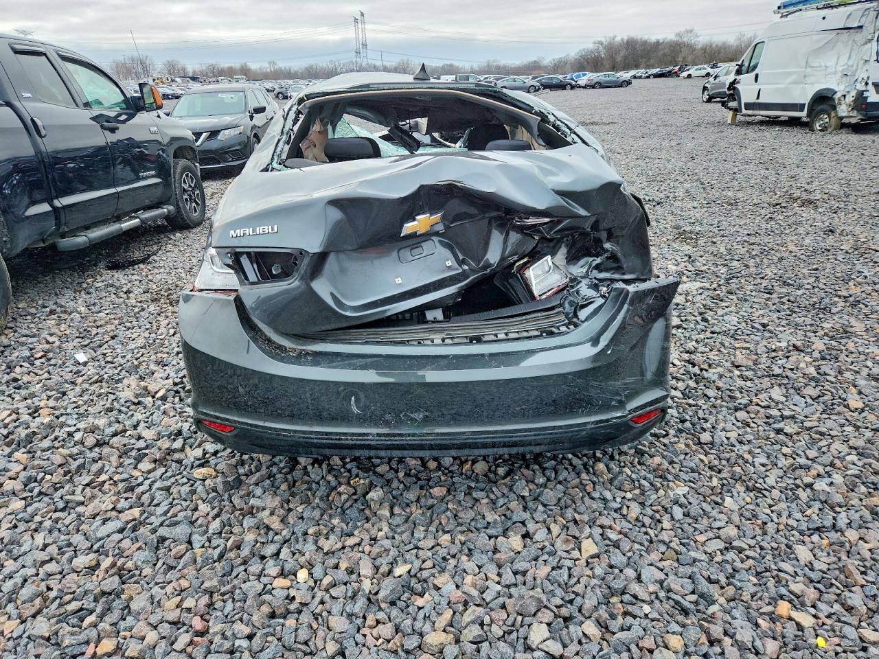 2017 CHEVROLET MALIBU LS photo 11