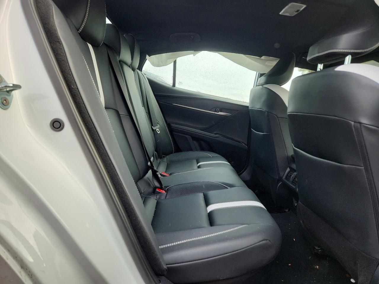 2025 TOYOTA CAMRY XSE photo 10