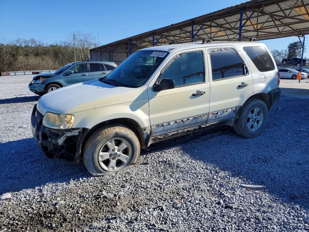 2005 FORD ESCAPE