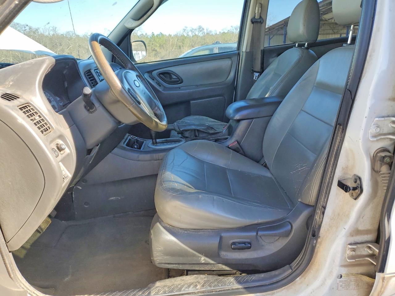 2005 FORD ESCAPE XLT photo 7
