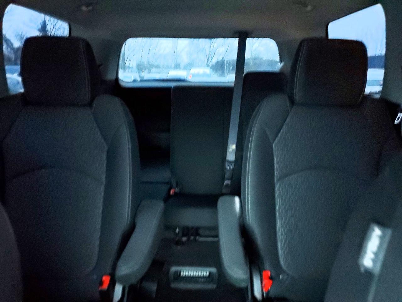 2015 GMC ACADIA SLE photo 10