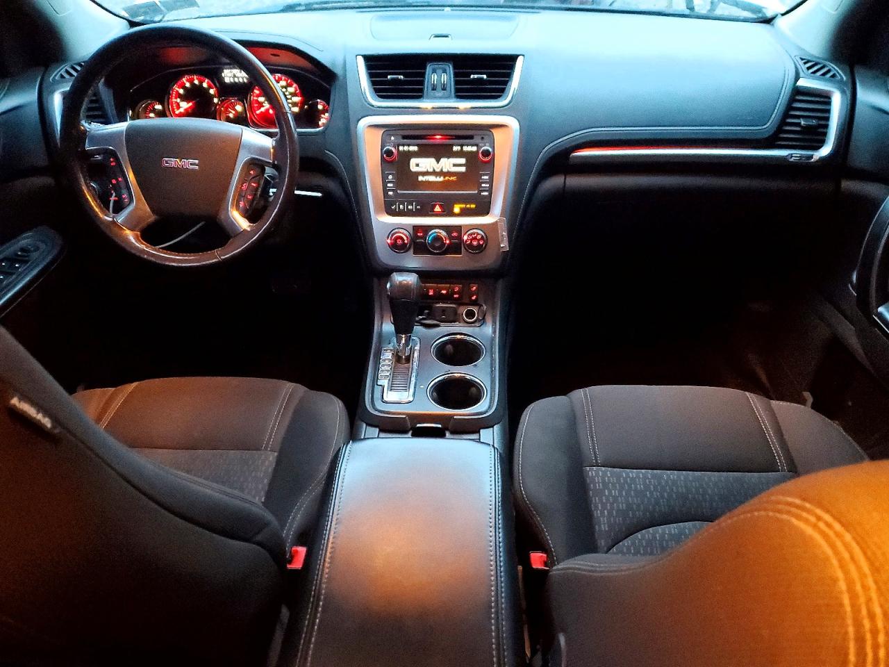 2015 GMC ACADIA SLE photo 8