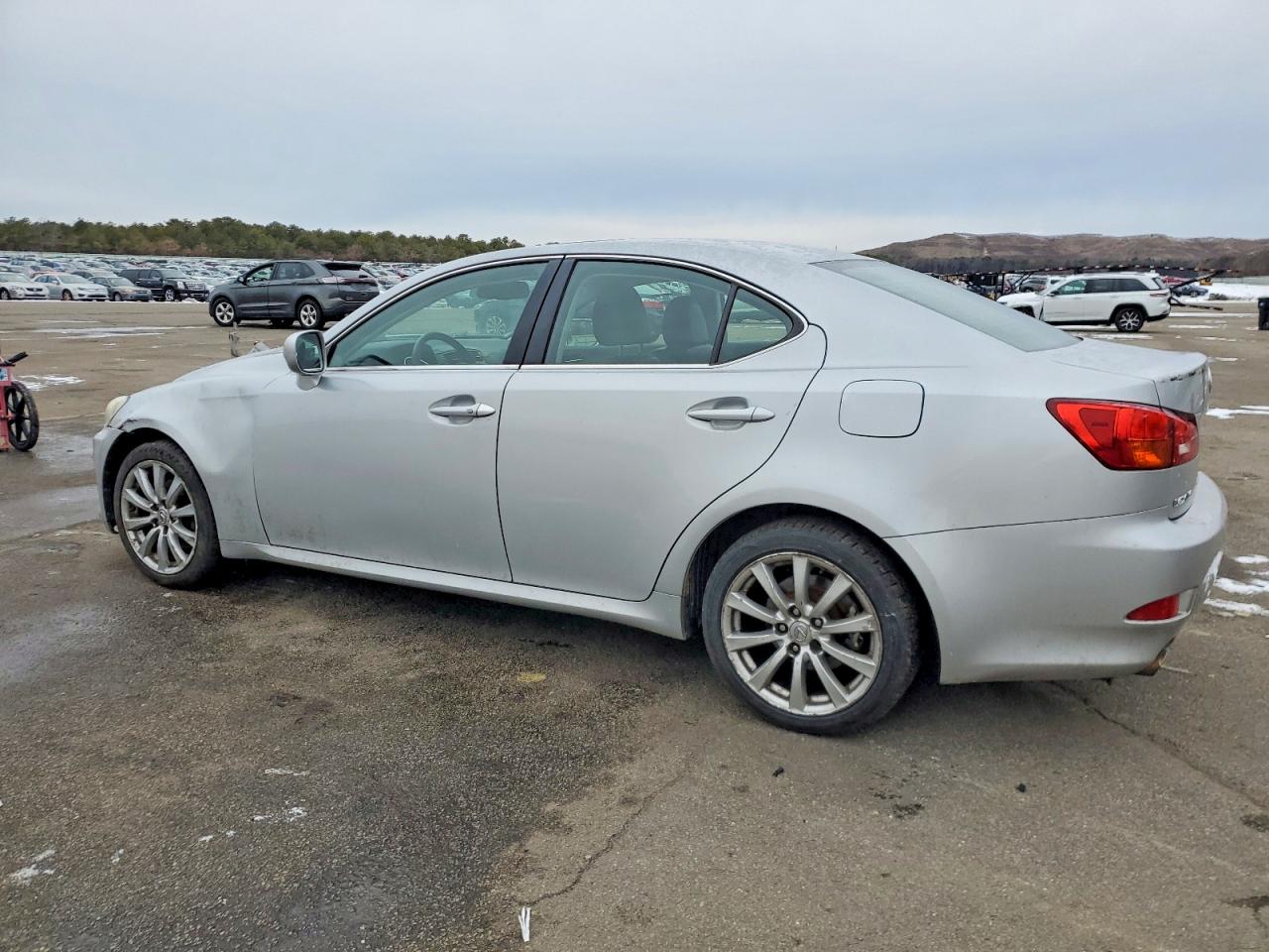 2006 LEXUS IS 250 photo 2