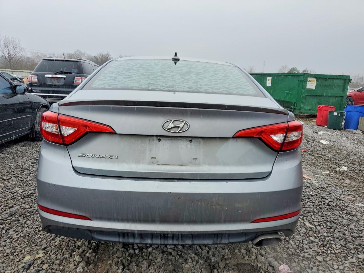 2015 HYUNDAI SONATA SE photo 6