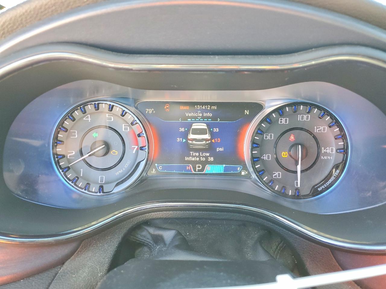 2016 CHRYSLER 200 S photo 9
