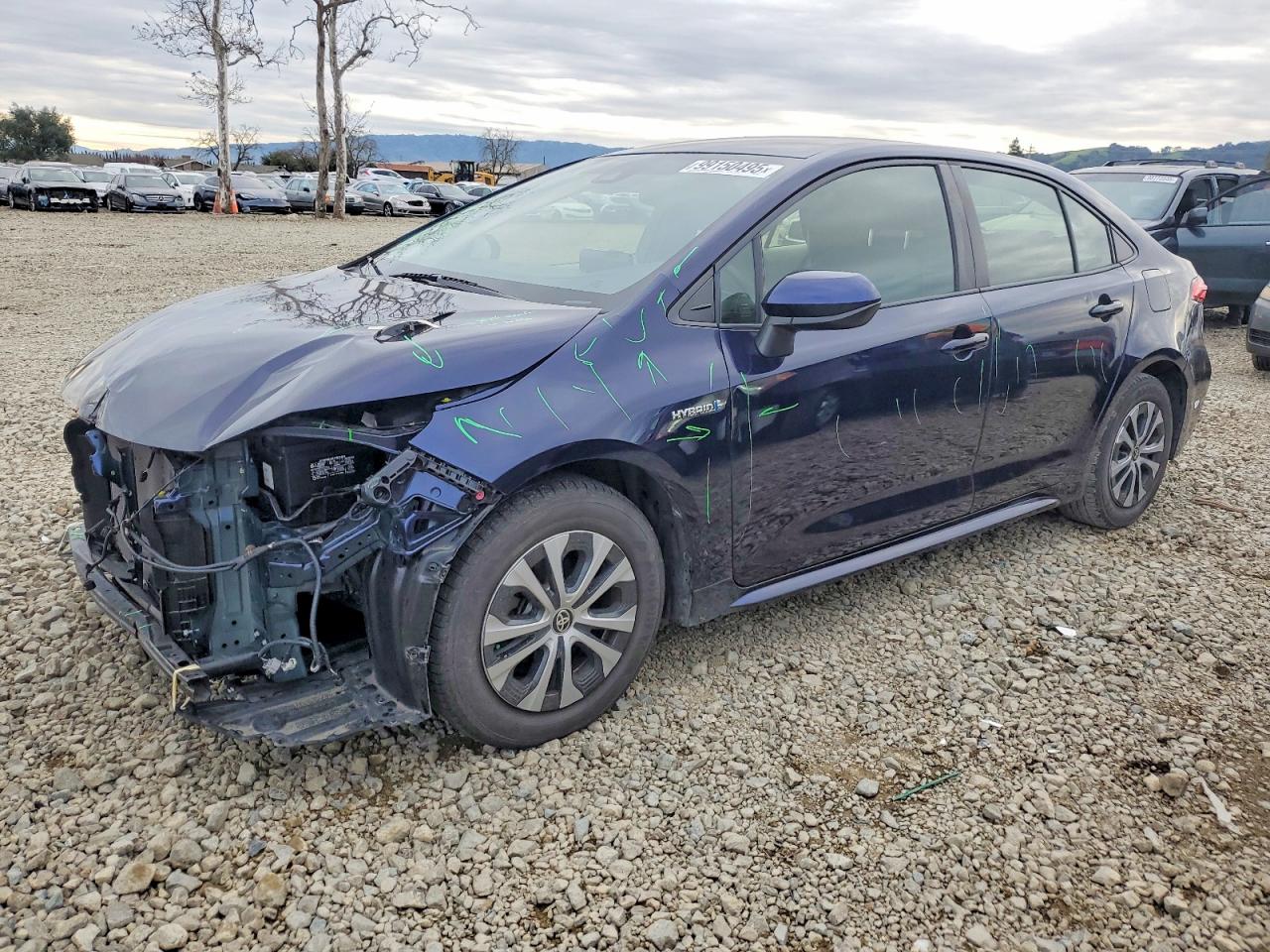 2021 TOYOTA COROLLA