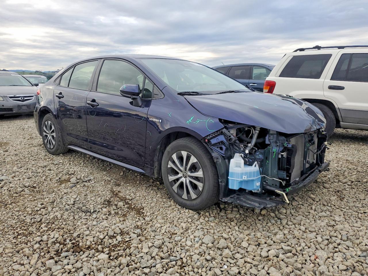 2021 TOYOTA COROLLA LE photo 4