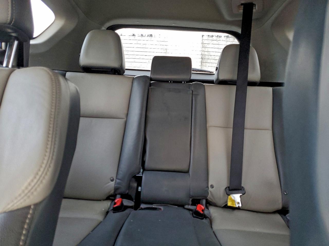 2015 TOYOTA RAV4 LIMITED photo 10