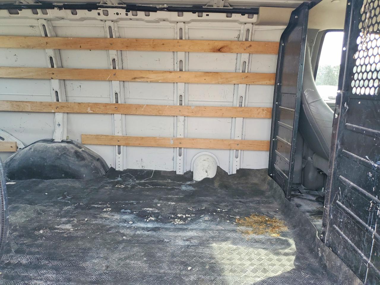 2019 GMC SAVANA 2500 DELIVERY VAN photo 21