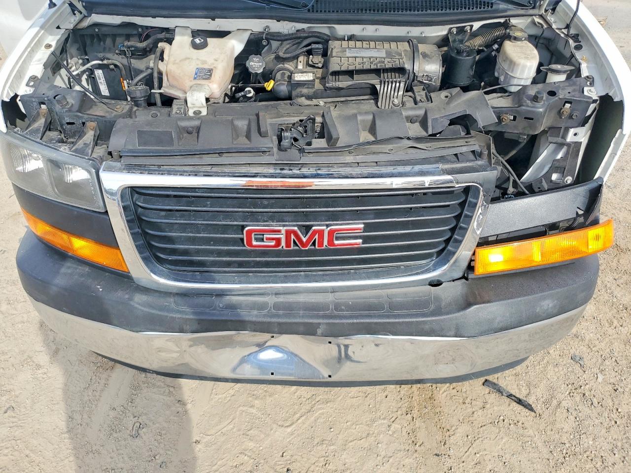 2019 GMC SAVANA 2500 DELIVERY VAN photo 23