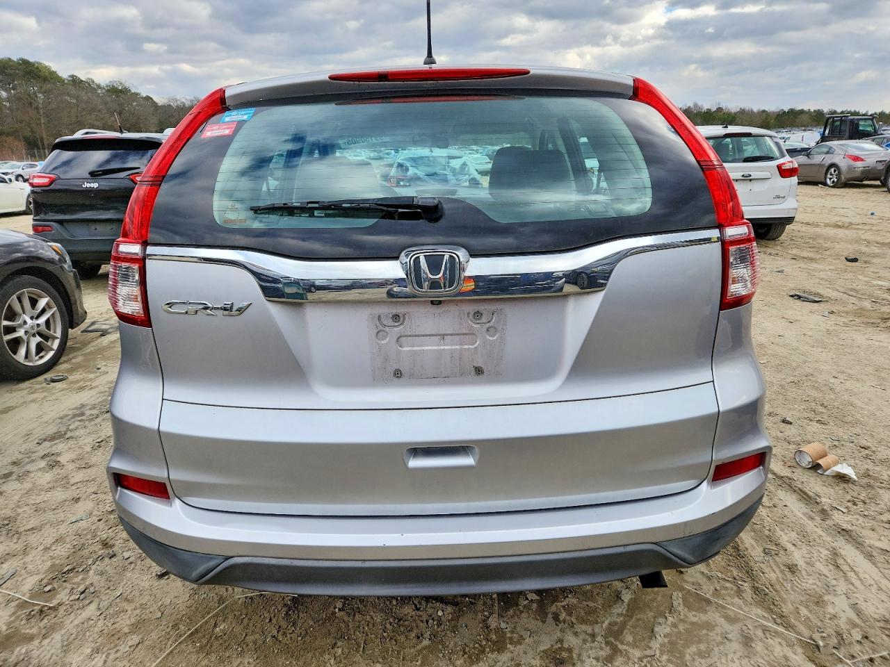 2016 HONDA CR-V LX photo 6