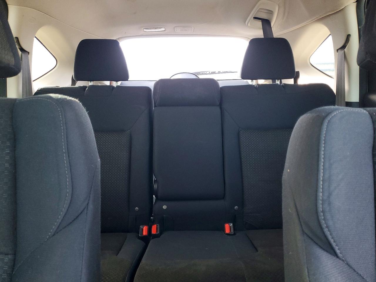 2016 HONDA CR-V LX photo 28