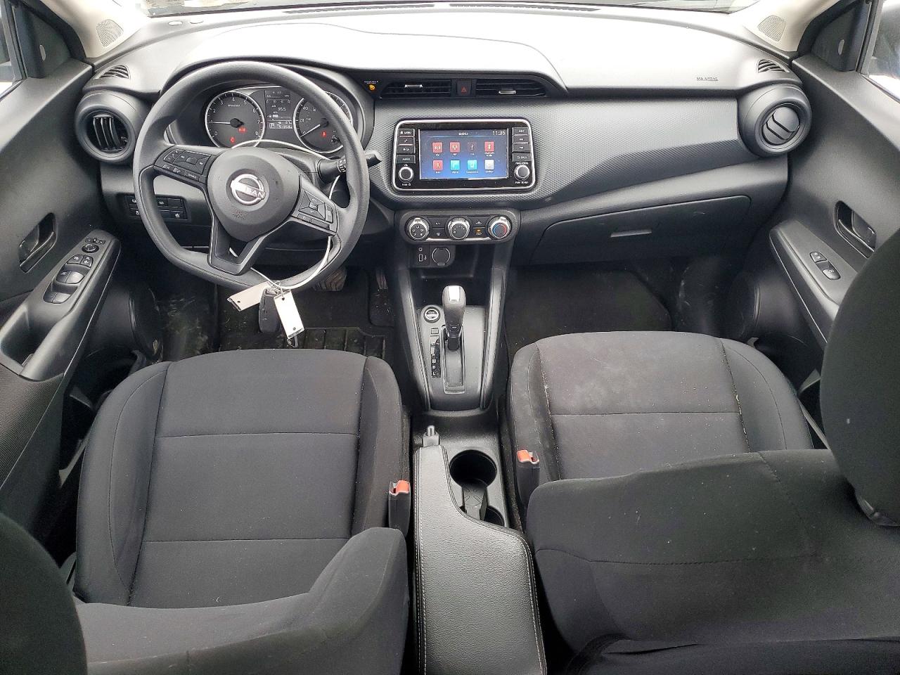 2023 NISSAN KICKS S photo 8