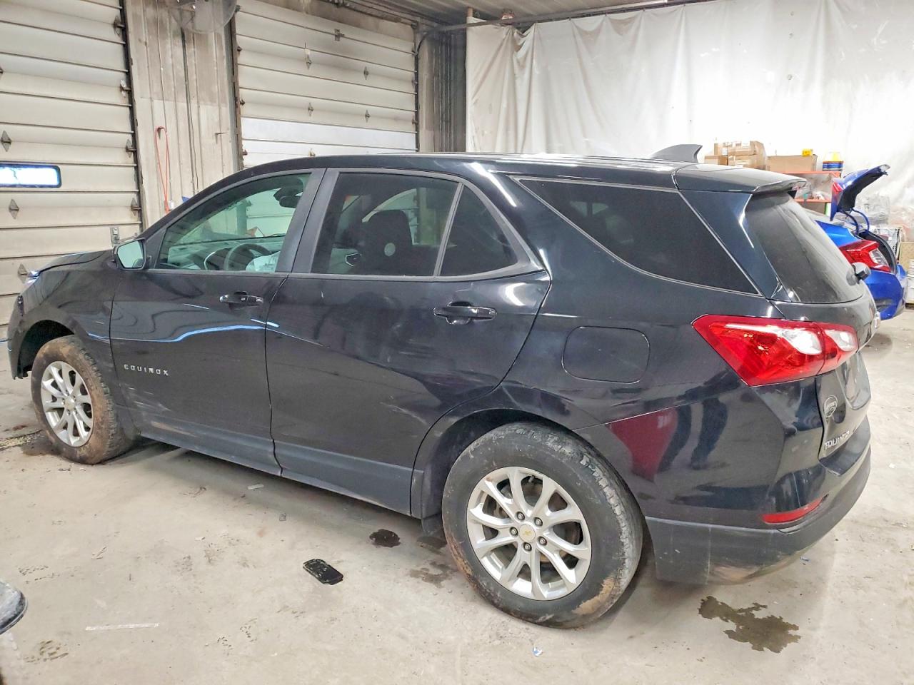 2020 CHEVROLET EQUINOX LS photo 3