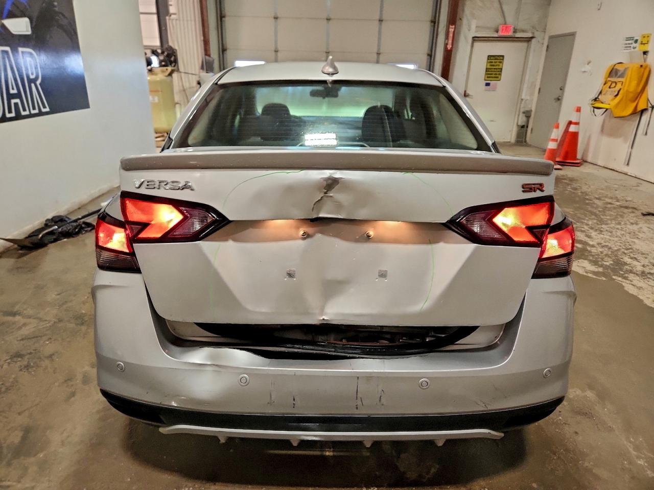 2024 NISSAN VERSA SR photo 6