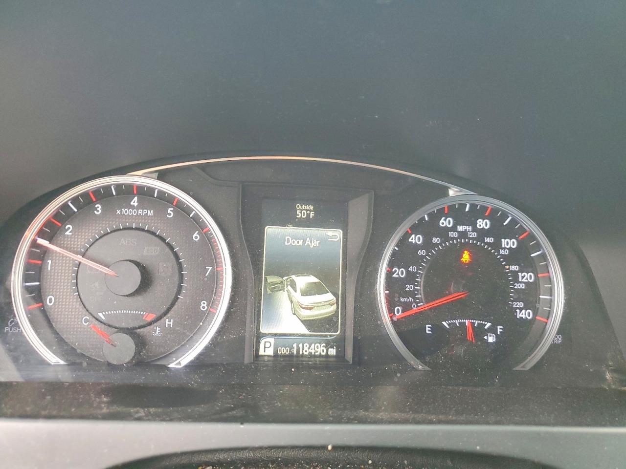 2015 TOYOTA CAMRY LE photo 9
