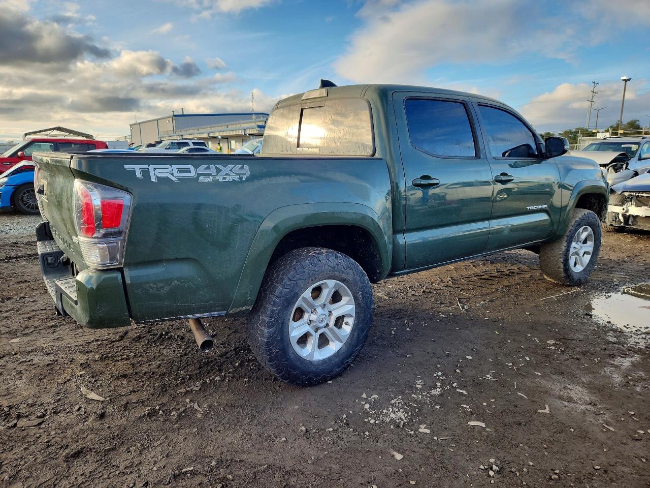 2021 TOYOTA TACOMA DOUBLE CAB photo 3