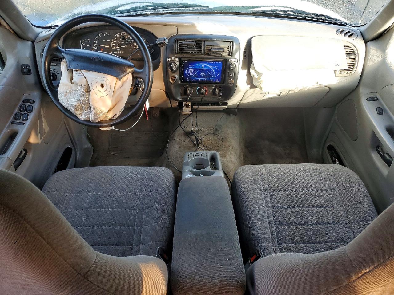 1997 FORD EXPLORER photo 8