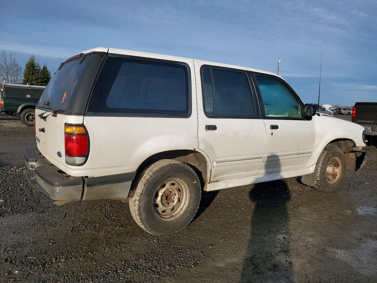 1997 FORD EXPLORER photo 3