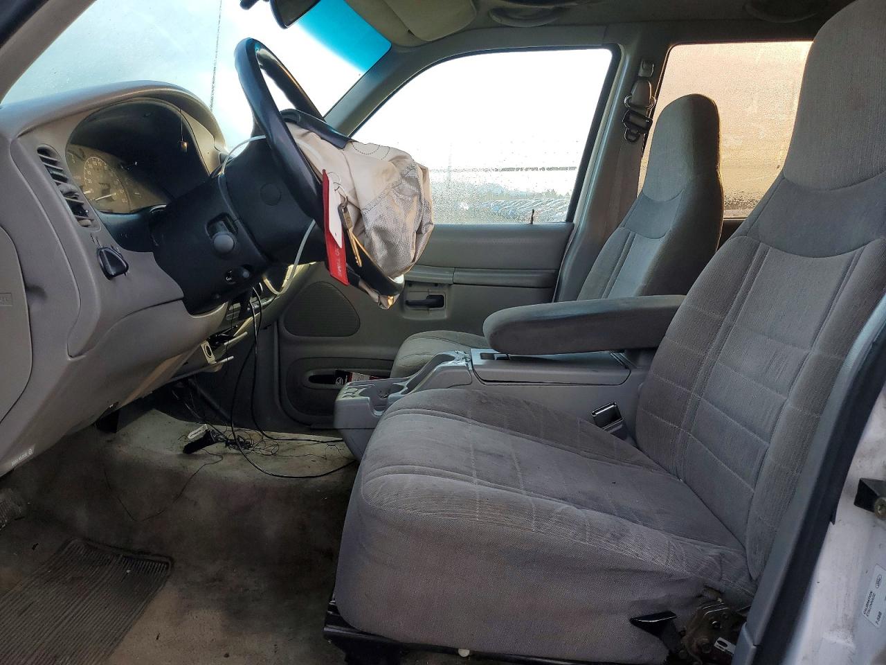 1997 FORD EXPLORER photo 7