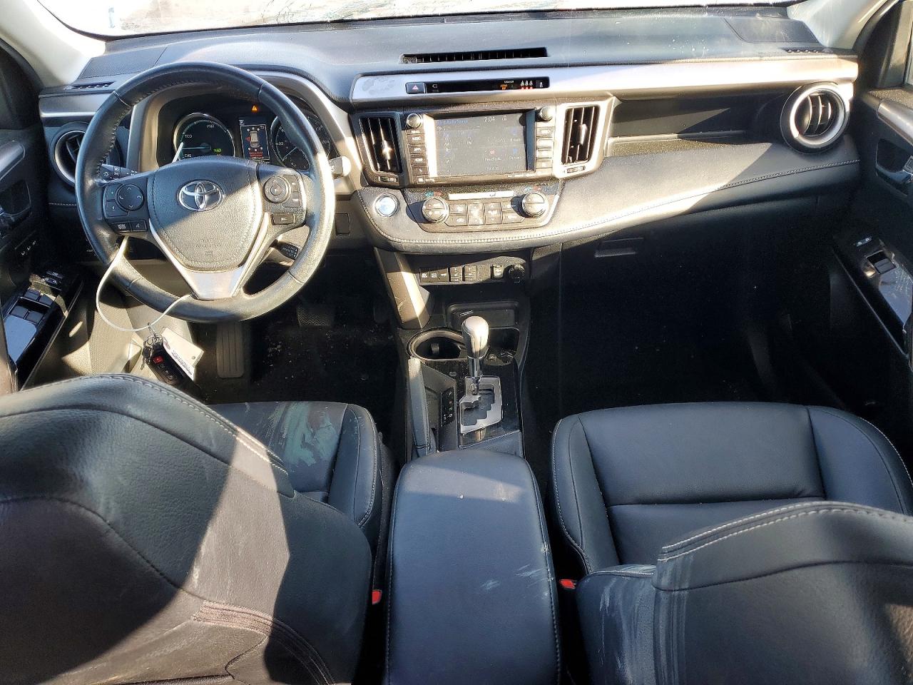 2018 TOYOTA RAV4 HV LIMITED photo 8