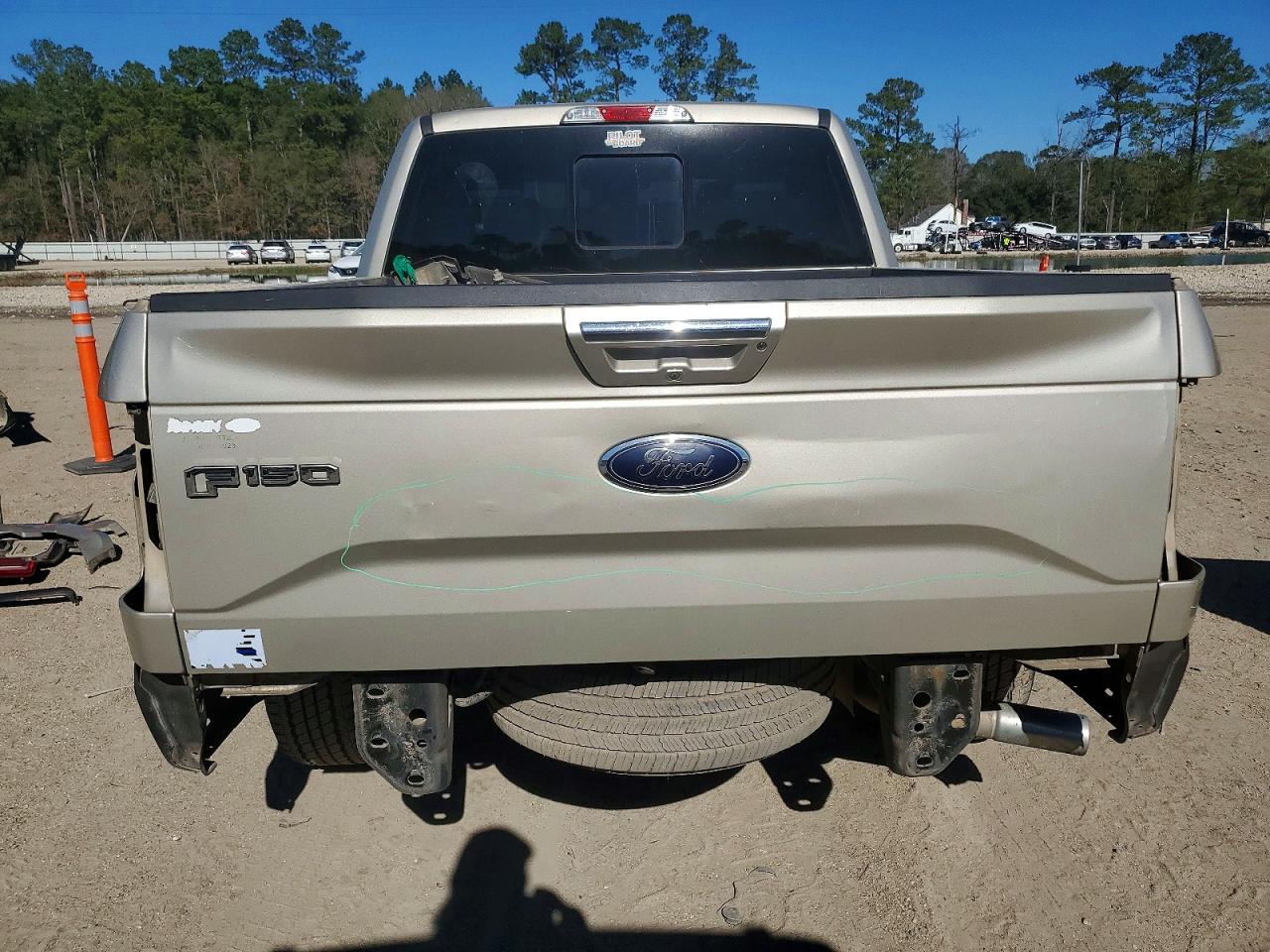 2017 FORD F150 SUPERCREW photo 6