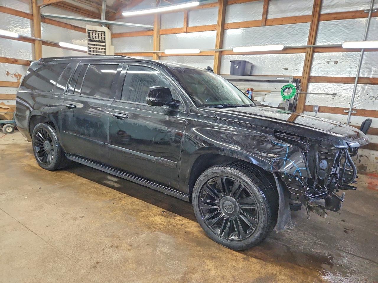2015 CADILLAC ESCALADE ESV PLATINUM photo 4