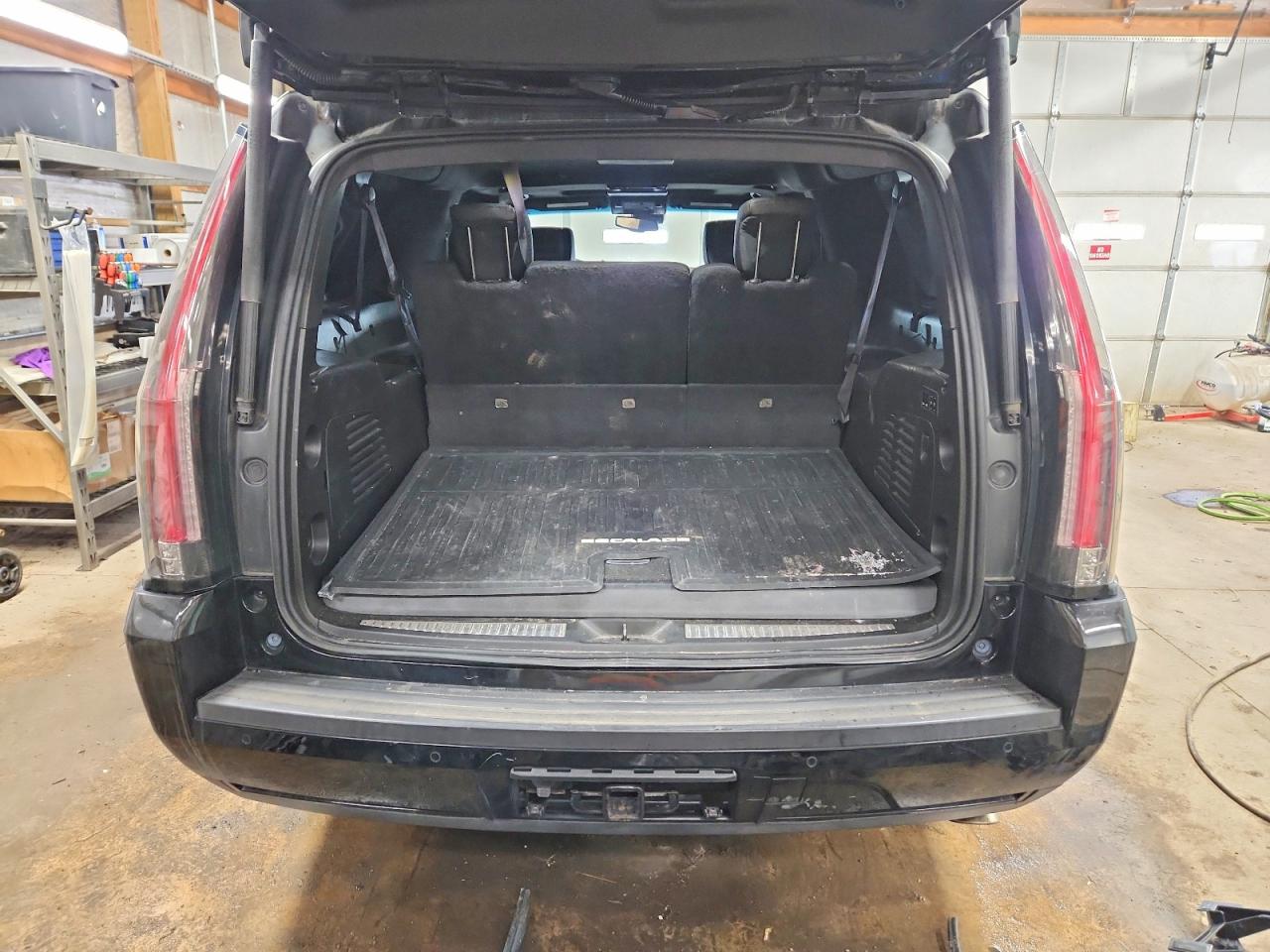 2015 CADILLAC ESCALADE ESV PLATINUM photo 6