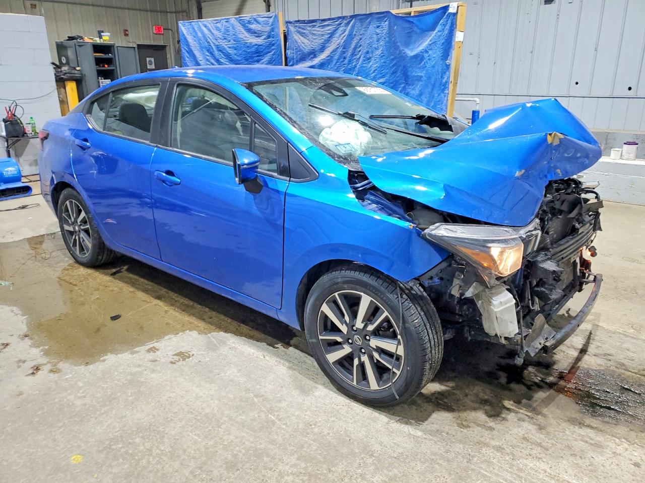 2021 NISSAN VERSA SV photo 7