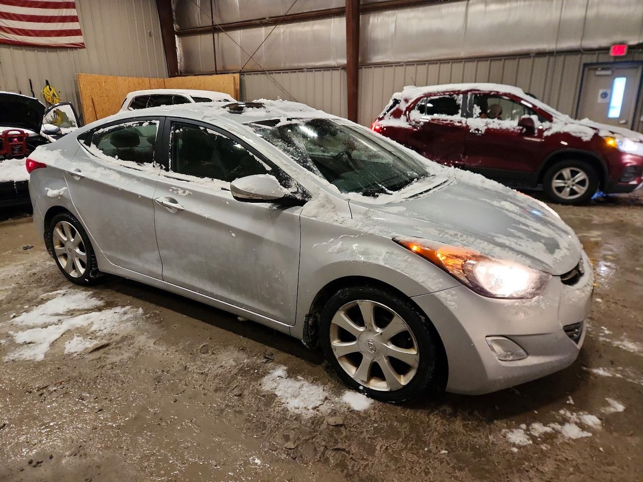 2013 HYUNDAI ELANTRA LIMITED photo 4