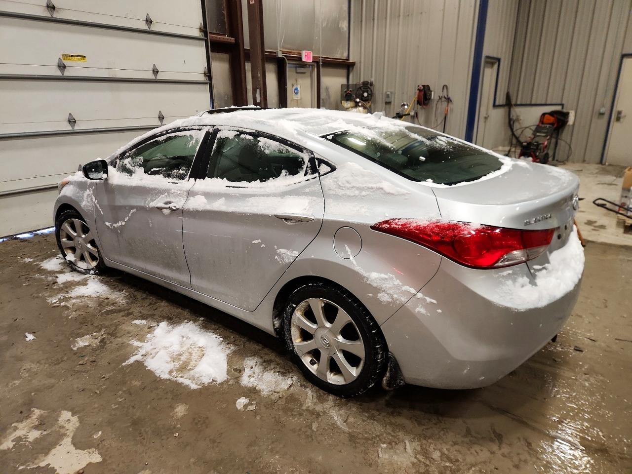 2013 HYUNDAI ELANTRA LIMITED photo 2