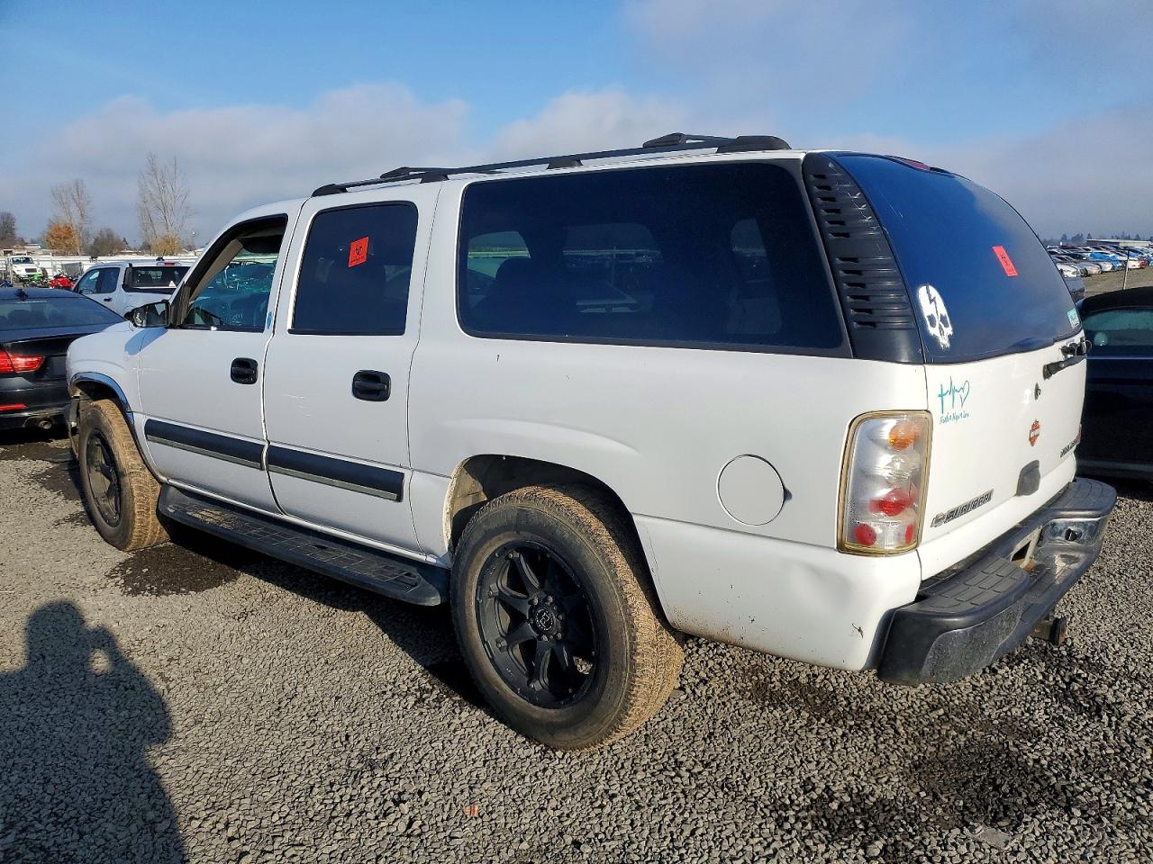 2003 CHEVROLET SUBURBAN K1500 photo 2