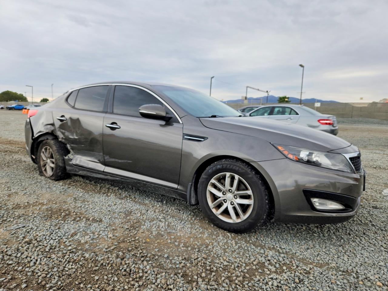 2013 KIA OPTIMA LX photo 4