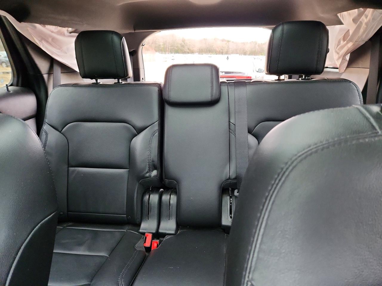 2018 FORD EXPLORER XLT photo 10
