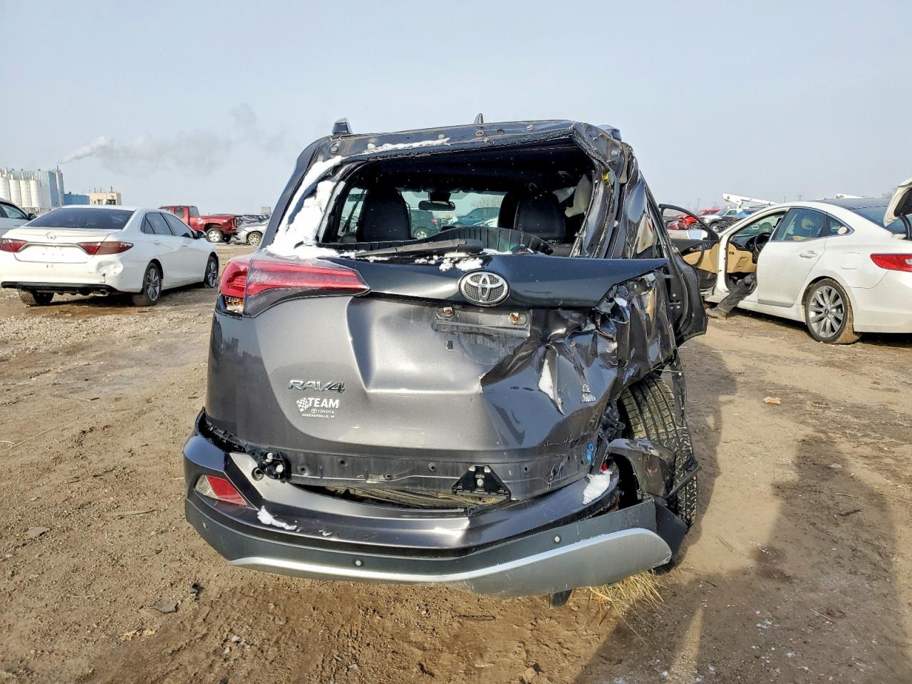 2016 TOYOTA RAV4 SE photo 11