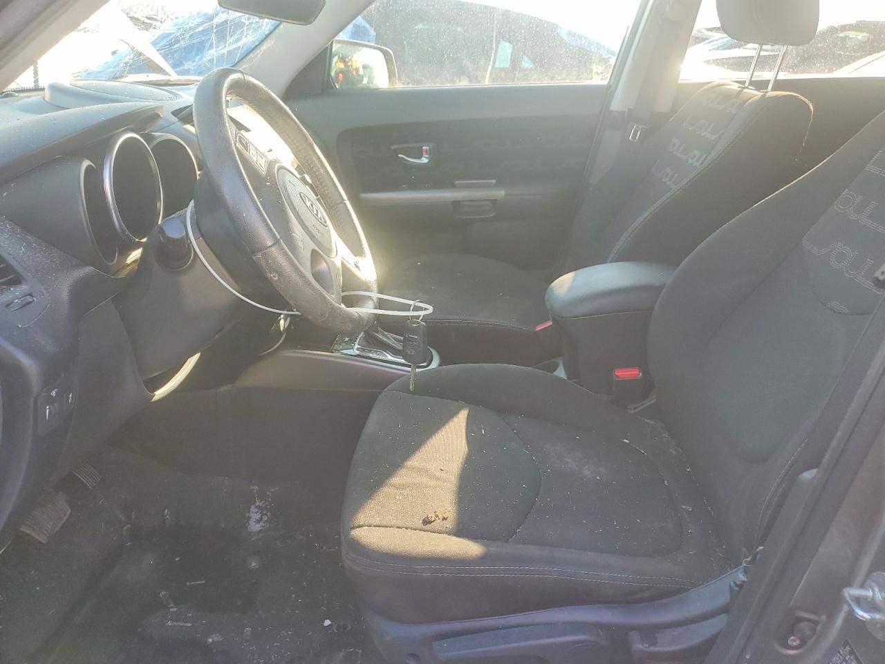2012 KIA SOUL + photo 13
