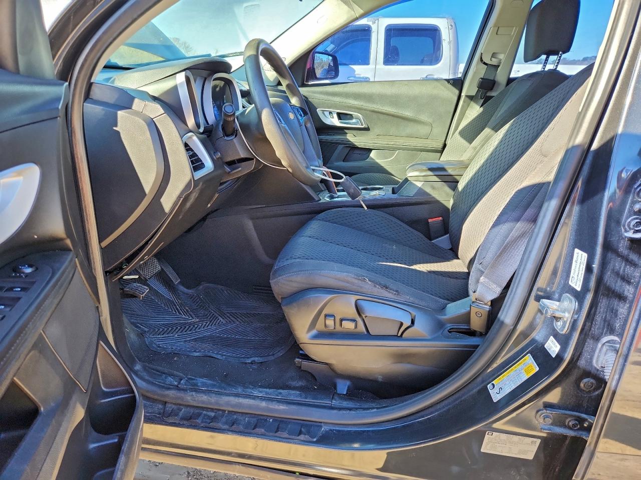 2014 CHEVROLET EQUINOX LS photo 7