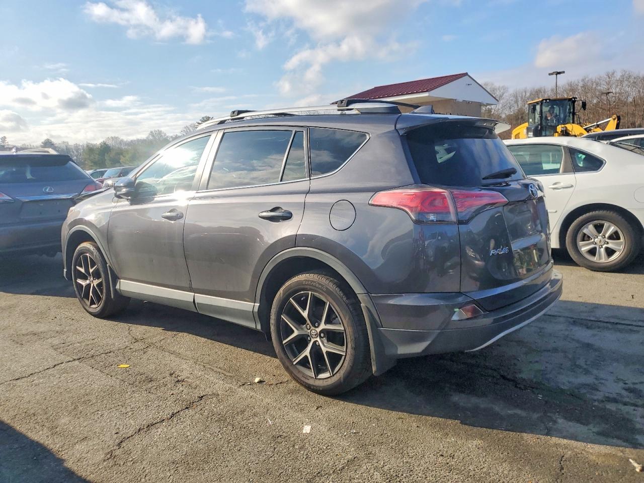 2016 TOYOTA RAV4 SE photo 2