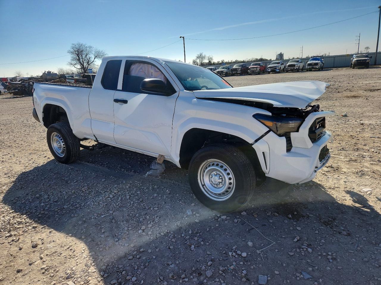 2025 TOYOTA TACOMA XTRACAB photo 4