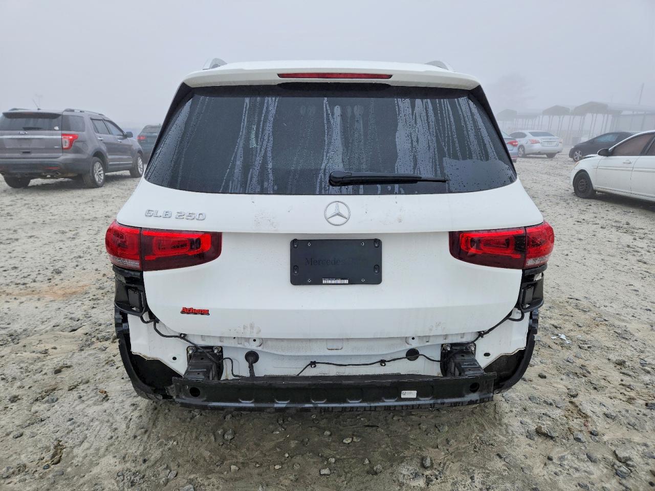 2021 MERCEDES-BENZ GLB 250 photo 11