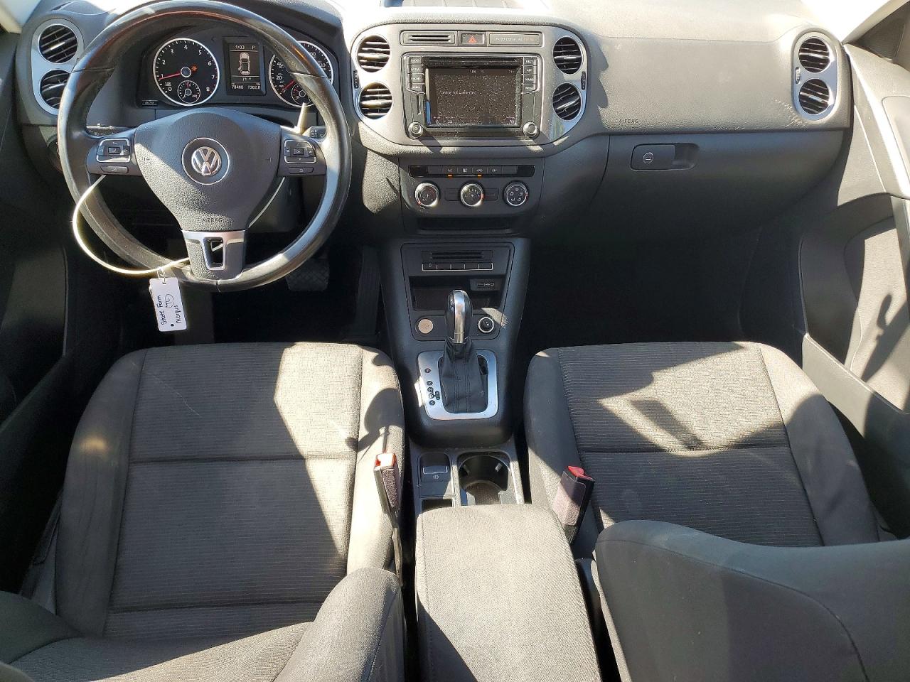 2017 VOLKSWAGEN TIGUAN S photo 8