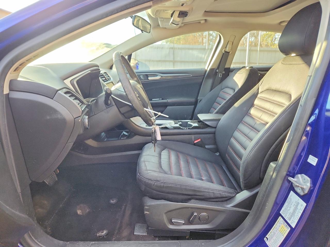 2014 FORD FUSION SE photo 13