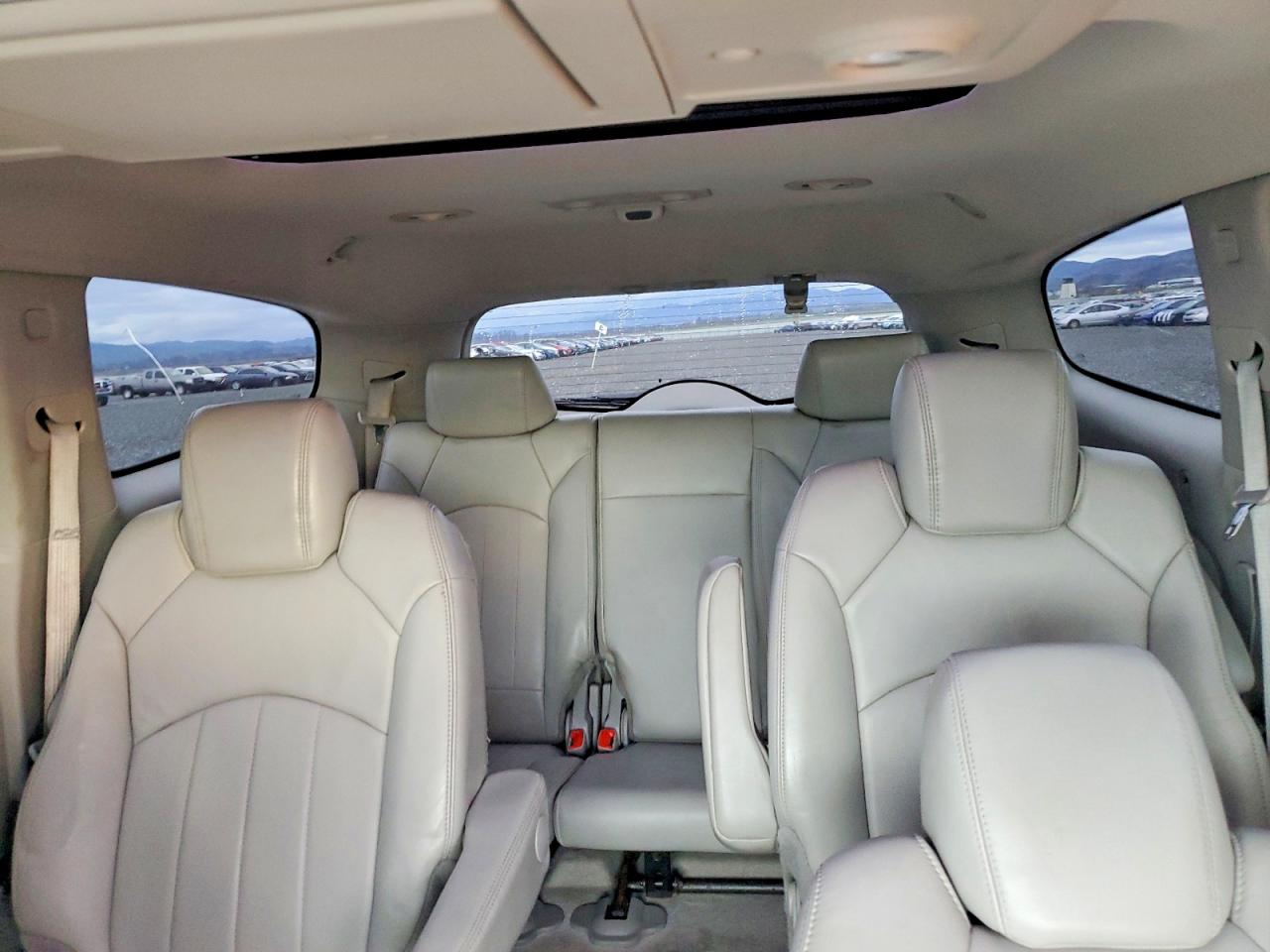 2008 BUICK ENCLAVE CXL photo 10