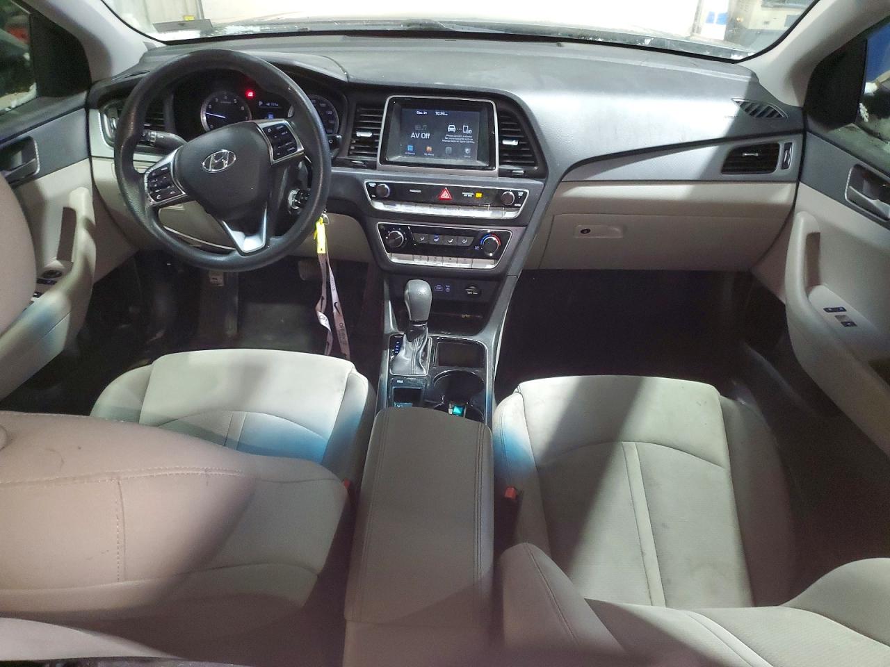 2018 HYUNDAI SONATA ECO photo 8