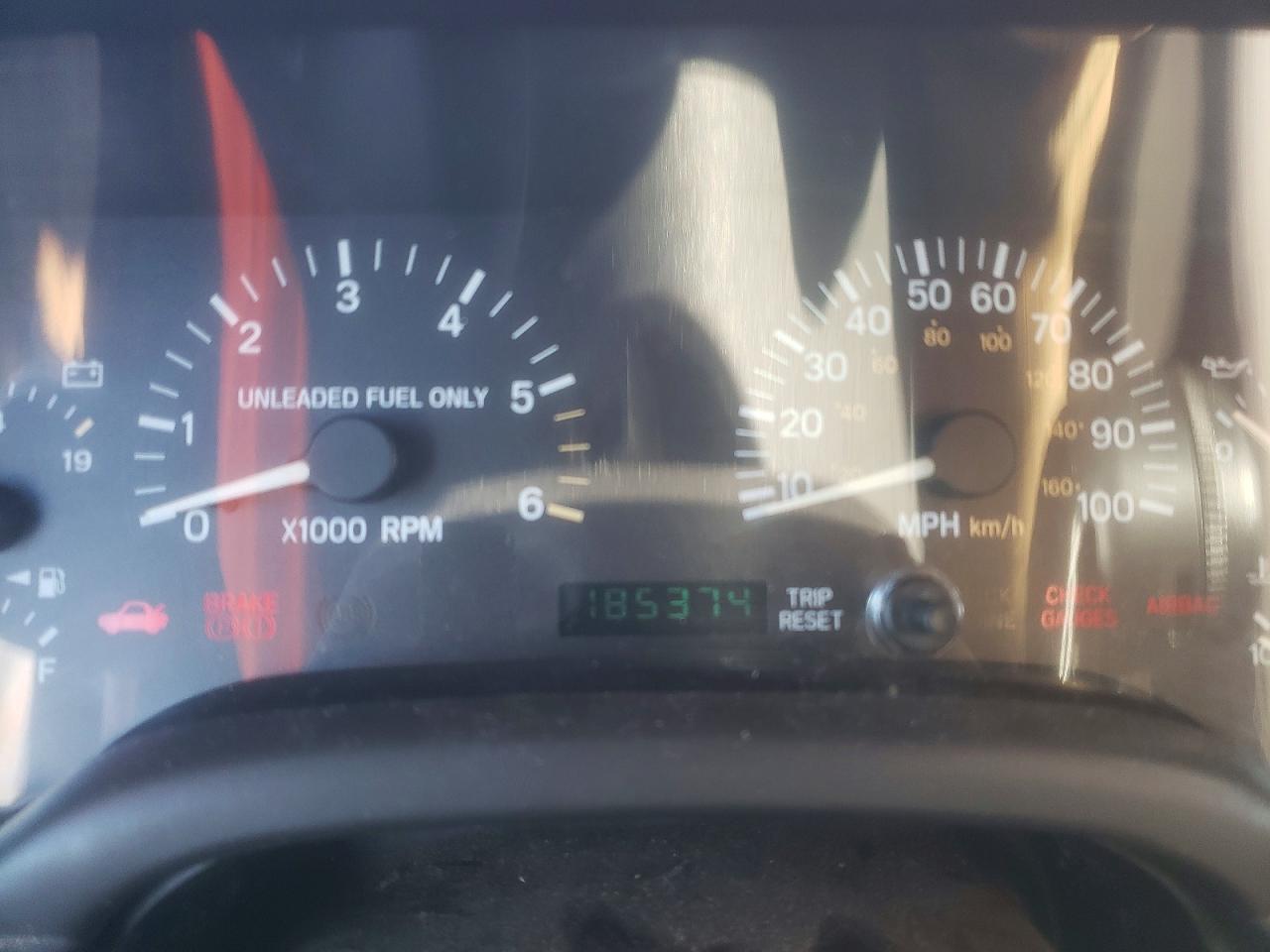 1999 JEEP CHEROKEE SPORT photo 9