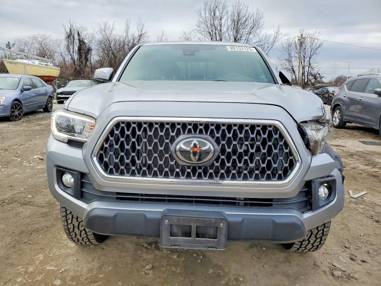 2019 TOYOTA TACOMA DOUBLE CAB photo 5