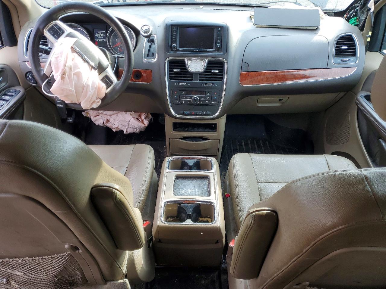 2015 CHRYSLER TOWN & COUNTRY TOURING photo 8