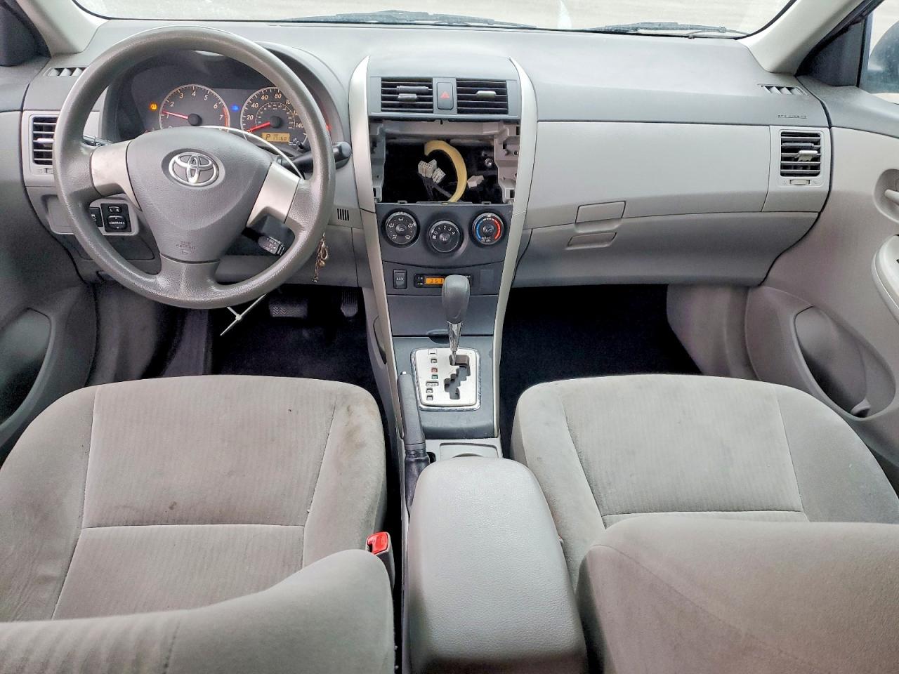 2010 TOYOTA COROLLA BASE photo 8