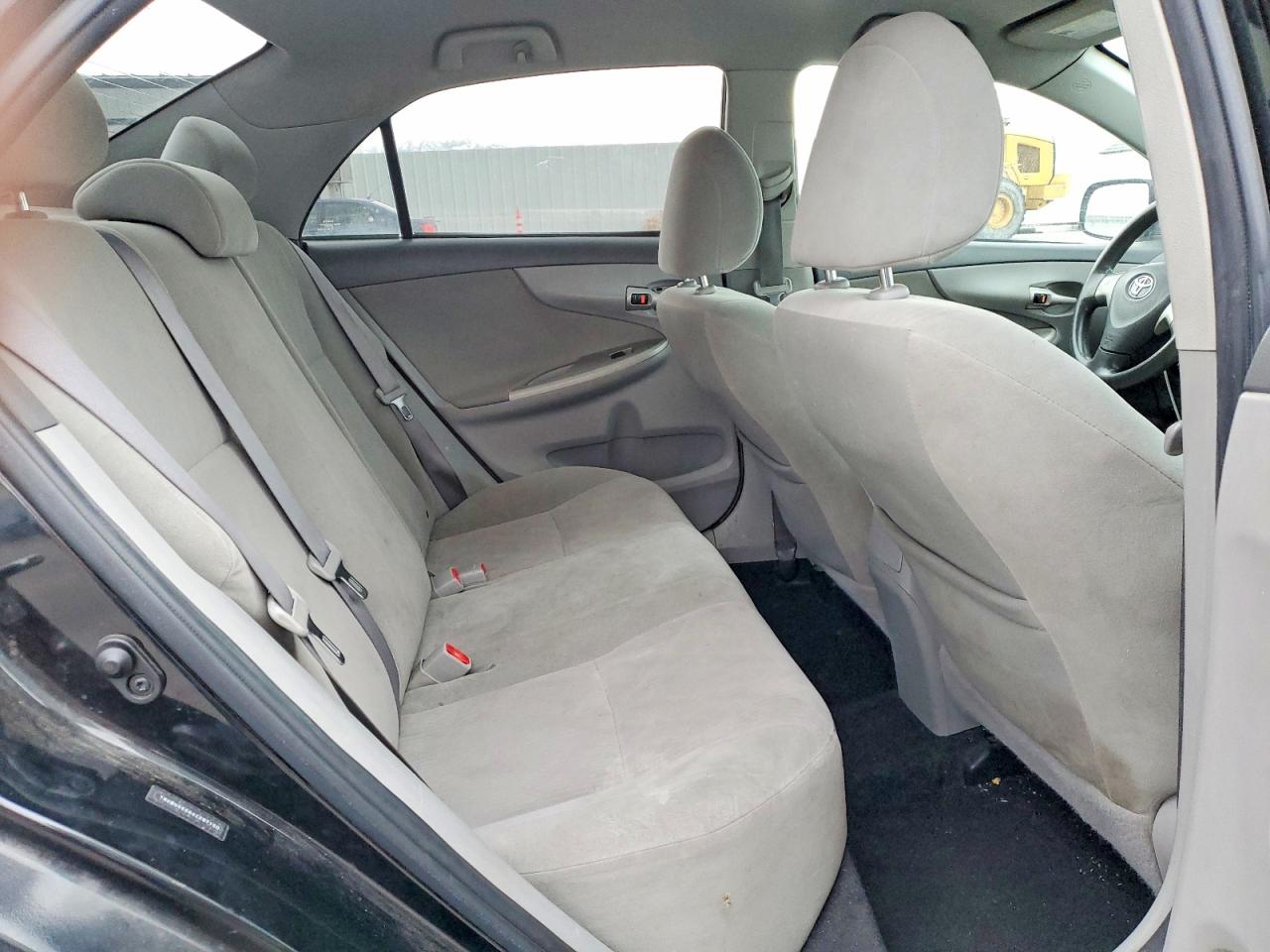 2010 TOYOTA COROLLA BASE photo 10