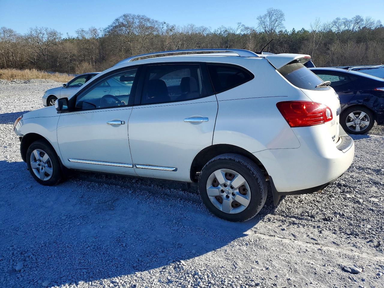 2015 NISSAN ROGUE SELECT S photo 2